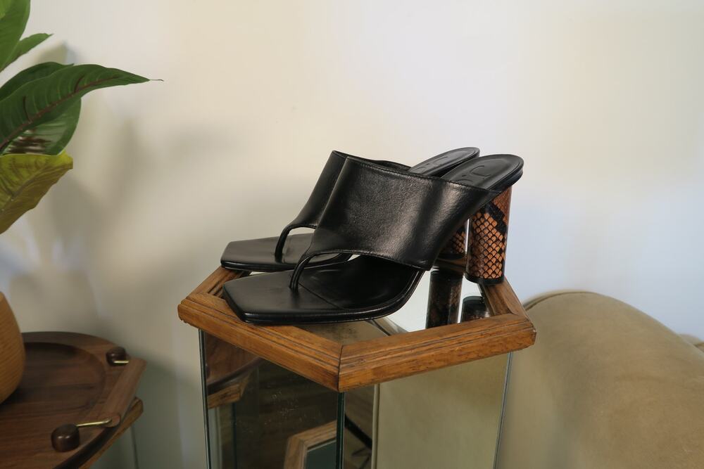 J.Crew Black Leather Thong Slide Mule Sandals